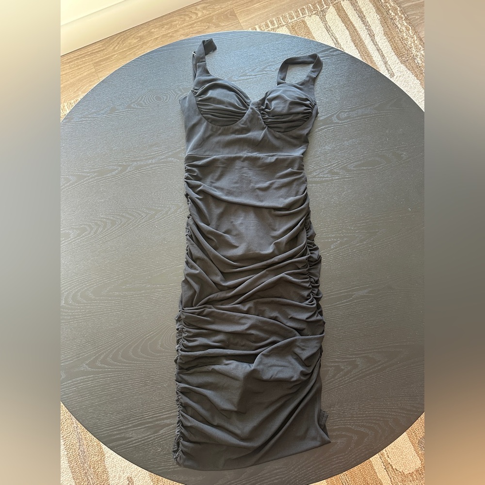 Selfie Leslie Bodycon Midi (S)